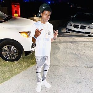 Meet your Posher, Deangelo